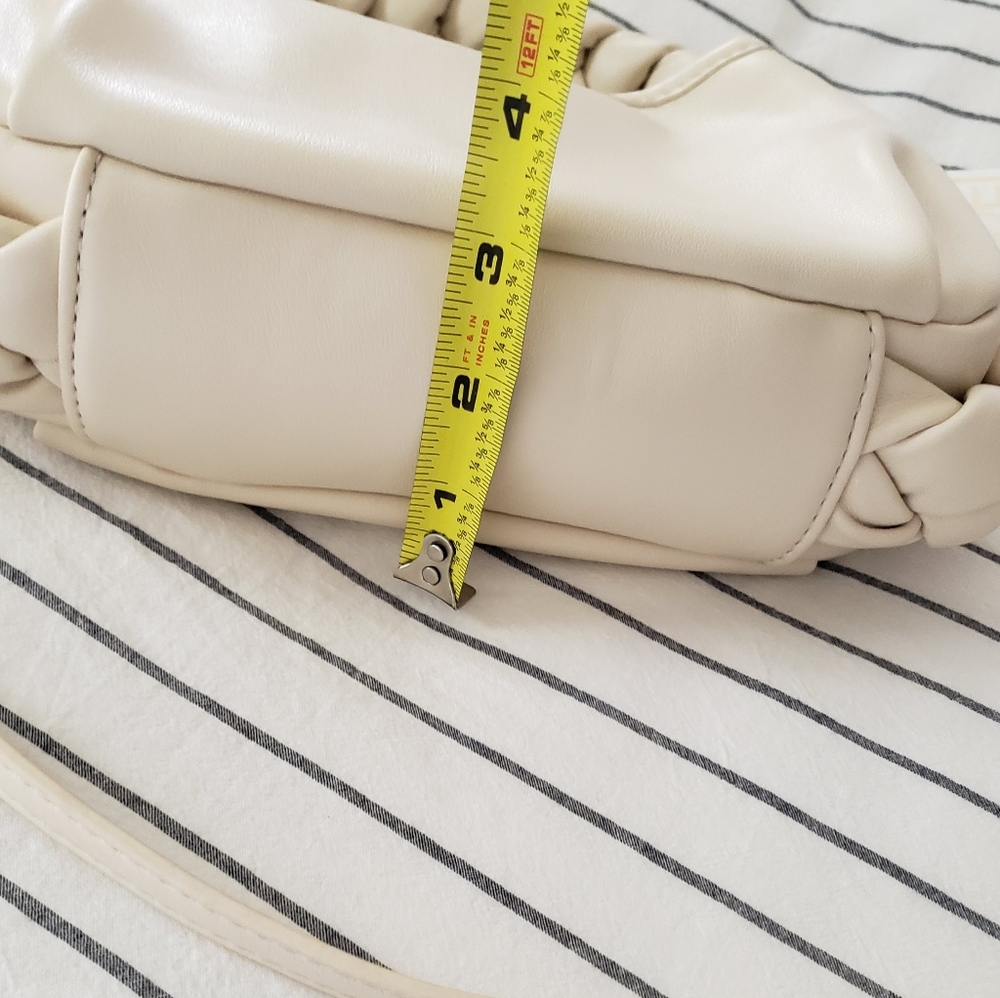 💗Urban Expressions Cream Braided Handle Crossbody Clutch Bag💗 - Picture 7 of 9